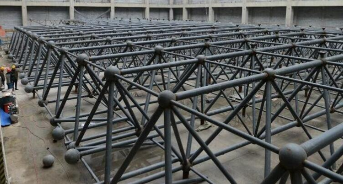 深圳浅谈网架加工公司对网架保温隔热的方法